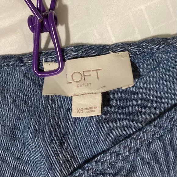 LOFT Chambray Tank | Size S | lightweight | Summer Top - Picture 2 of 5